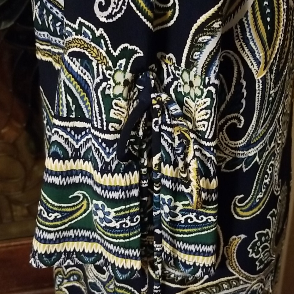 Paisley printed dresd - Picture 4 of 4